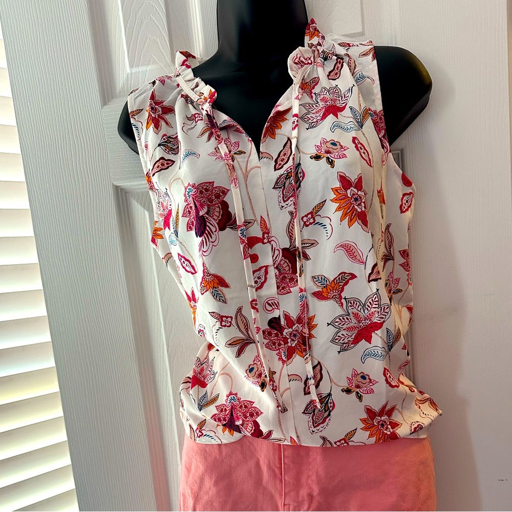 Loft small petite SP sleeveless blouse